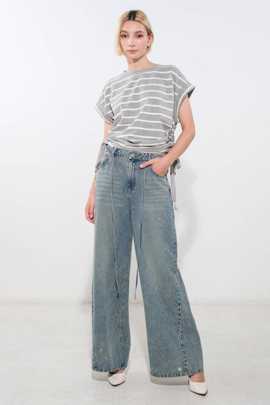 INSPIRING ALLURE DENIM PANTS - Glamourous Grace