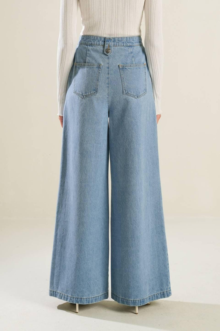 ADVENTURE AWAITS DENIM PANTS - Glamourous Grace