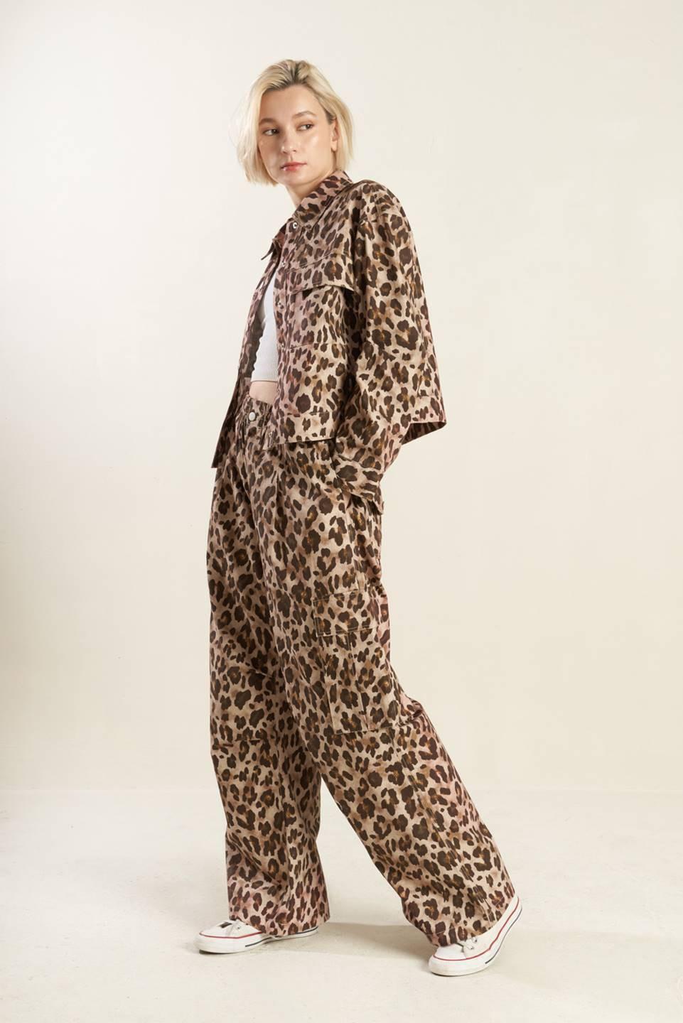 NAVIGATING LIFE WOVEN PANTS - Glamourous Grace