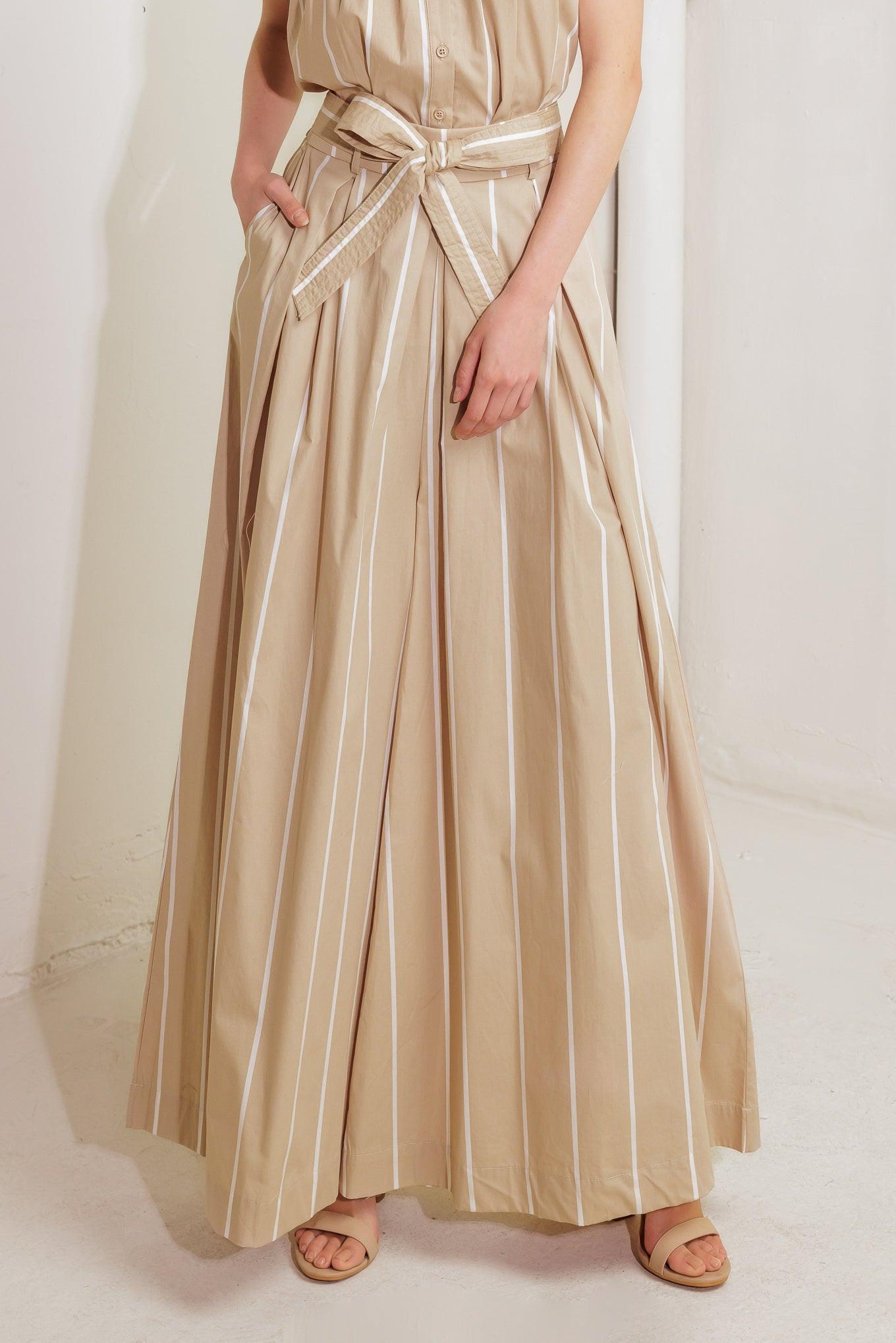 WHEN DAISIES DANCE WOVEN PANTS - Glamourous Grace