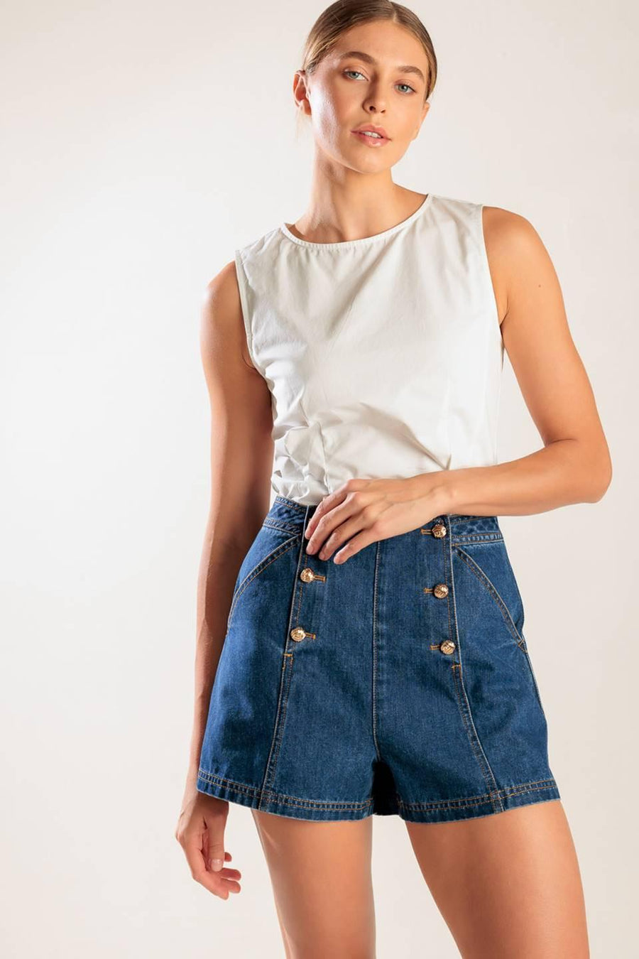 DRIVE-IN MOVIE DENIM SHORT - Glamourous Grace
