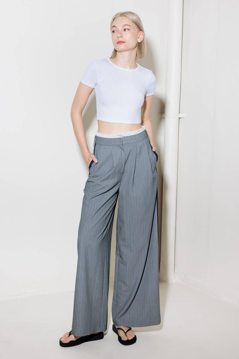 SMILE BRIGHT IN GREY WOVEN PANTS - Glamourous Grace