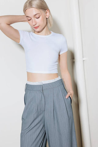 SMILE BRIGHT IN GREY WOVEN PANTS - Glamourous Grace