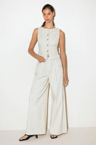 COFFEE RUN STRIPED WOVEN PANTS - Glamourous Grace