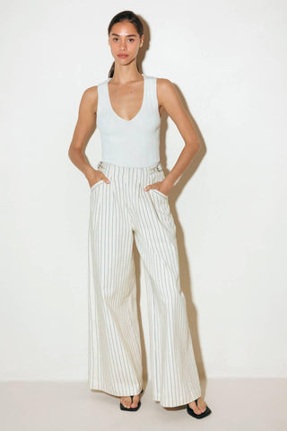 COFFEE RUN STRIPED WOVEN PANTS - Glamourous Grace
