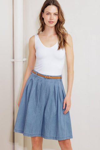 SERENITY HILL CHAMBRAY SHORT - Glamourous Grace