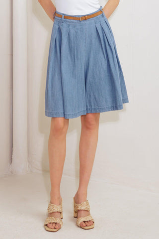 SERENITY HILL CHAMBRAY SHORT - Glamourous Grace