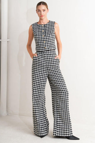 METRO ICON WOVEN HOUNDSTOOTH PANTS - Glamourous Grace