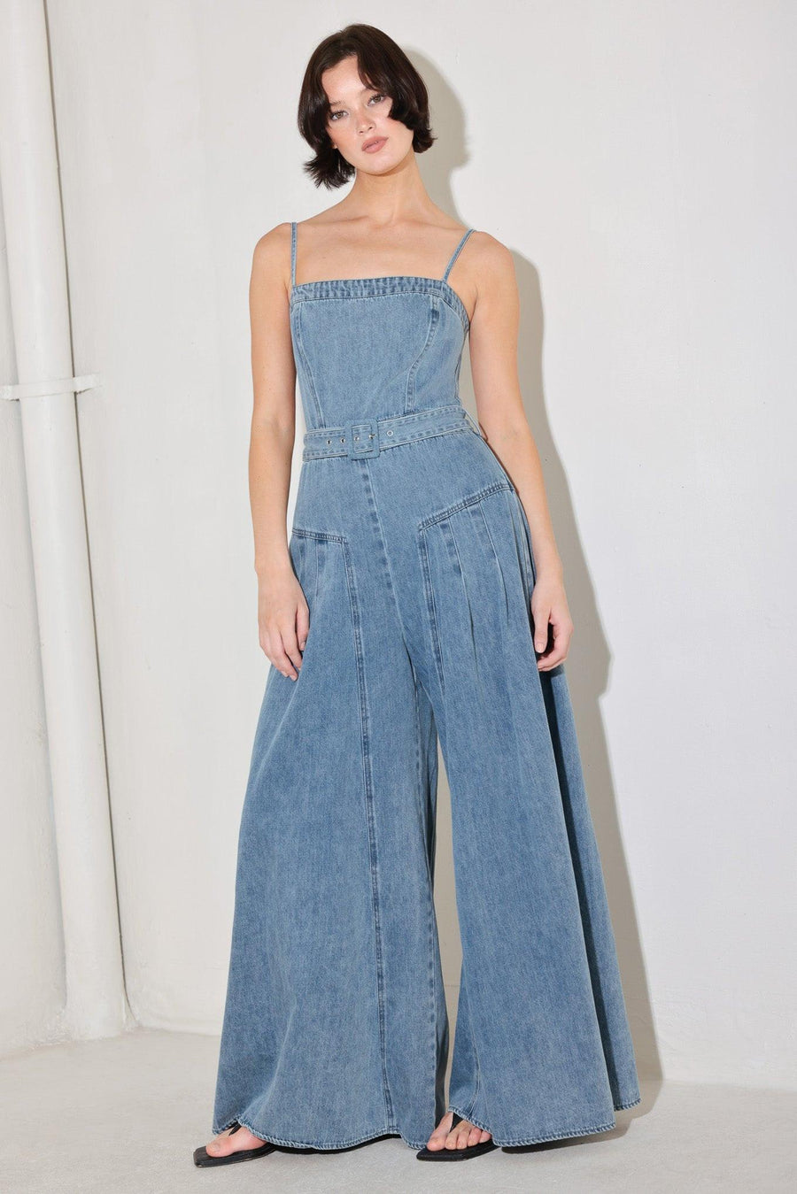 COASTAL CONFIDENCE DENIM JUMPSUIT - Glamourous Grace