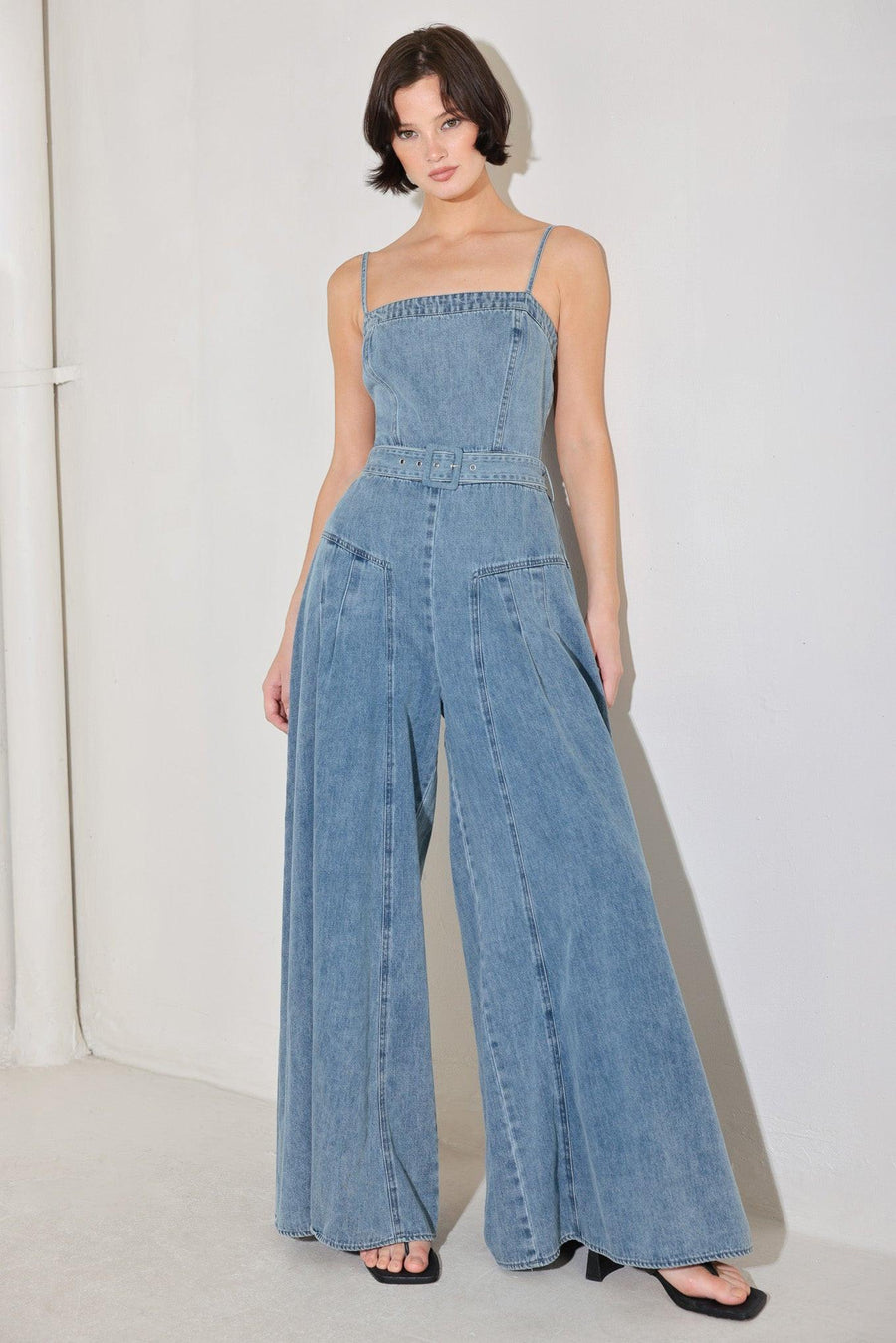 COASTAL CONFIDENCE DENIM JUMPSUIT - Glamourous Grace
