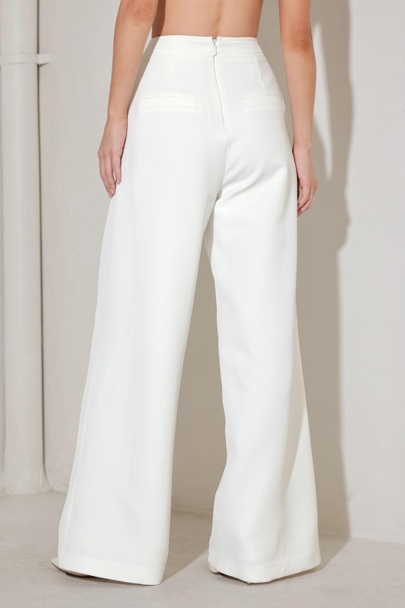 MINIMAL PRESTIGE WOVEN PANTS - Glamourous Grace