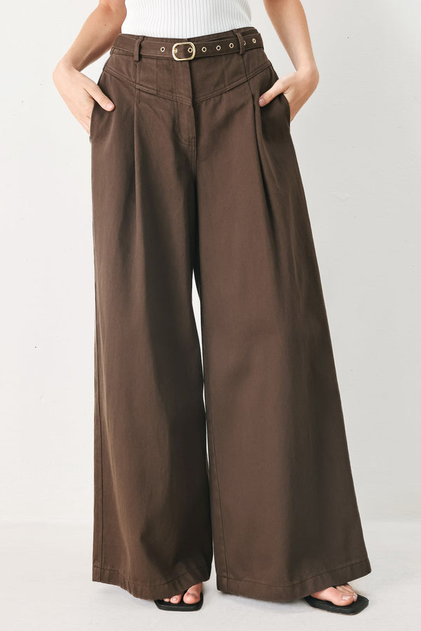 BROWN SUGAR STATEMENT WOVEN PANTS - Glamourous Grace