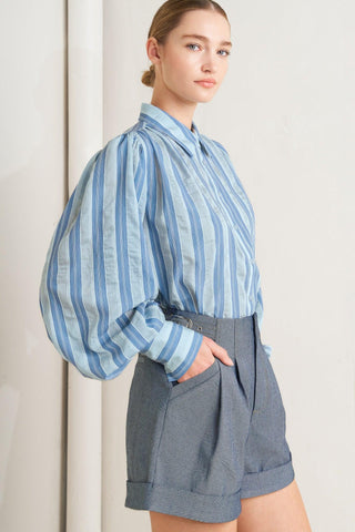 CONFIDENTLY COOL TAILORED WOVEN SHORT - Glamourous Grace