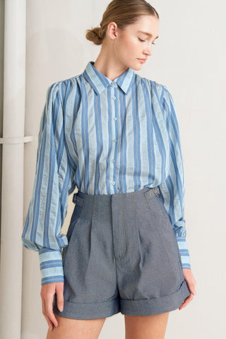 CONFIDENTLY COOL TAILORED WOVEN SHORT - Glamourous Grace