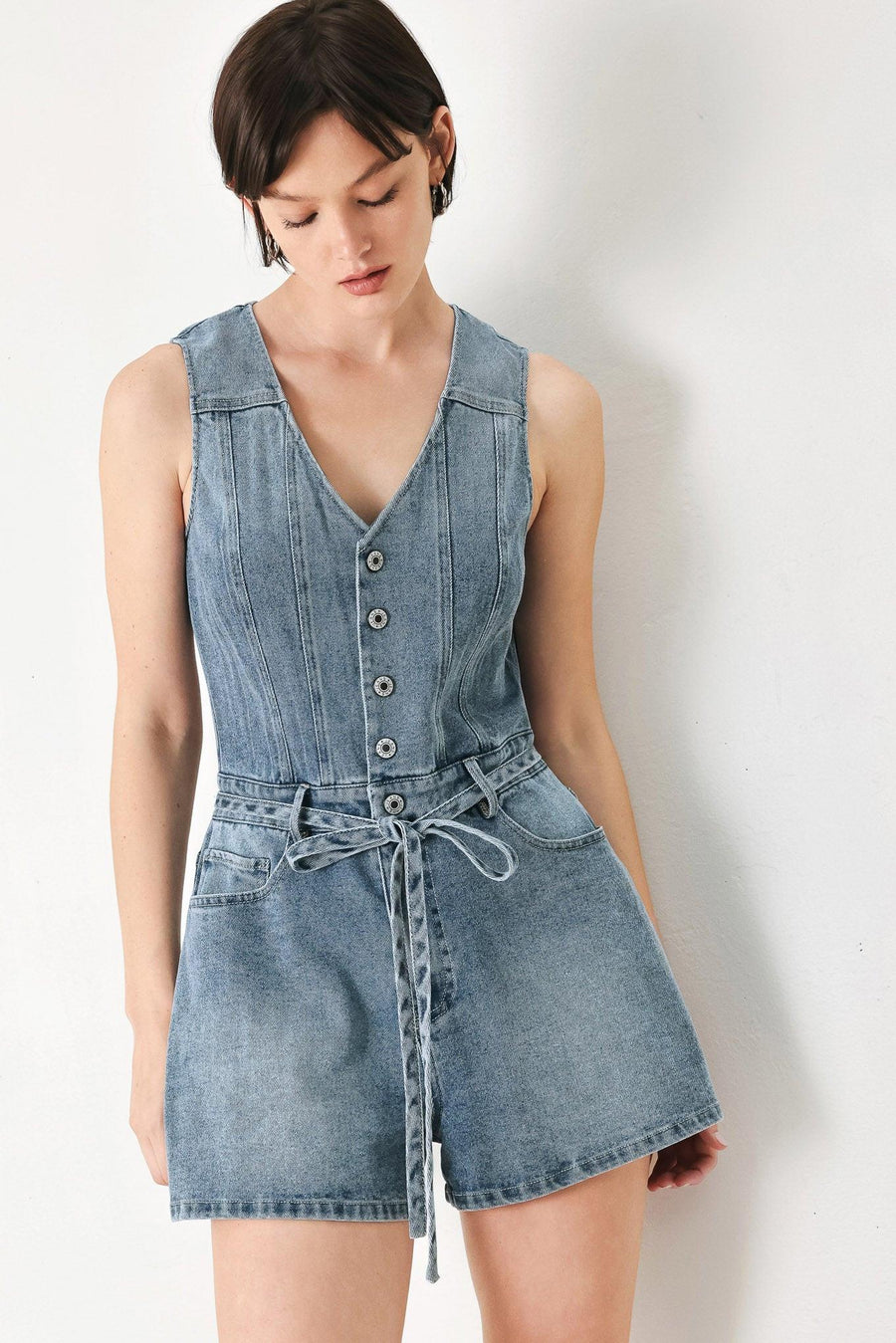 RELAXED CHIC DENIM ROMPER - Glamourous Grace