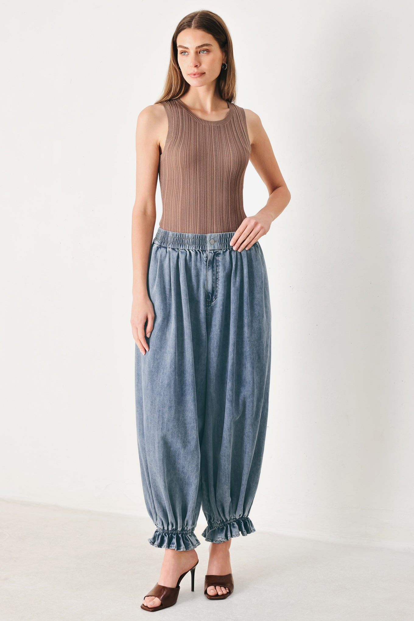 EASY VOLUME DENIM GENIE PANTS - Glamourous Grace