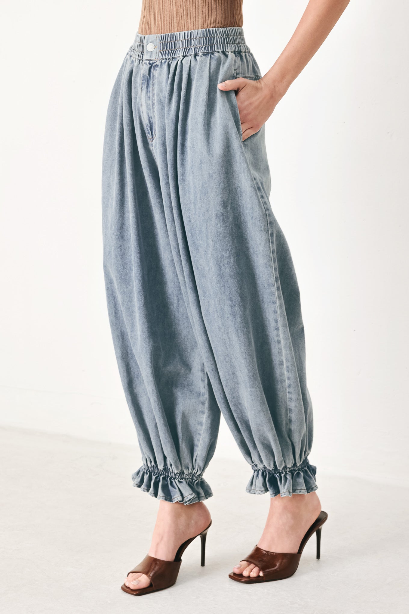 EASY VOLUME DENIM GENIE PANTS - Glamourous Grace