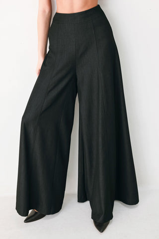 CASUAL ROMANCE WOVEN PANTS - Glamourous Grace