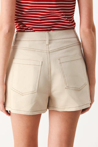 SOFT POWER WOVEN SKORT - Glamourous Grace