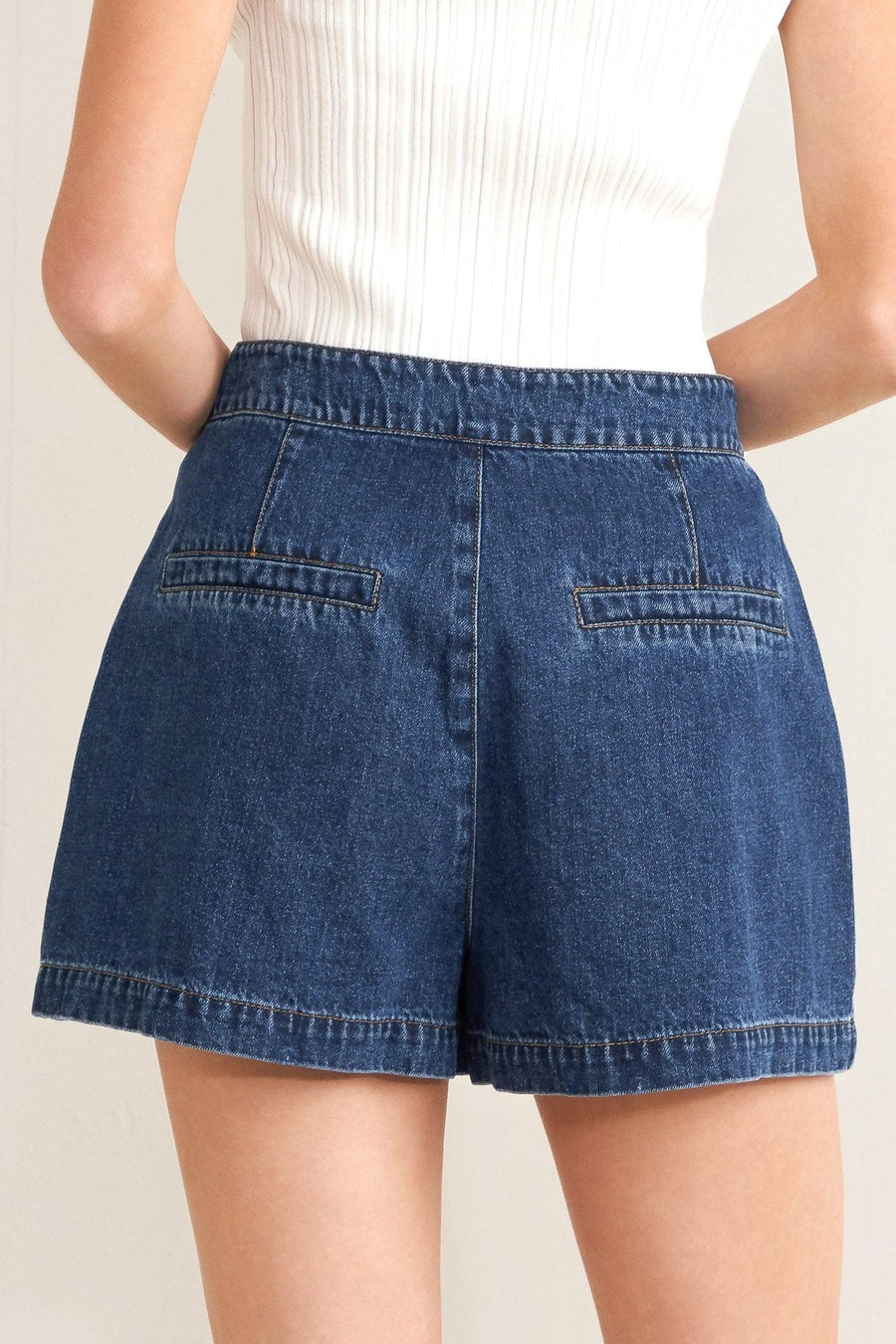FOREVER STYLISH DENIM SHORTS - Glamourous Grace