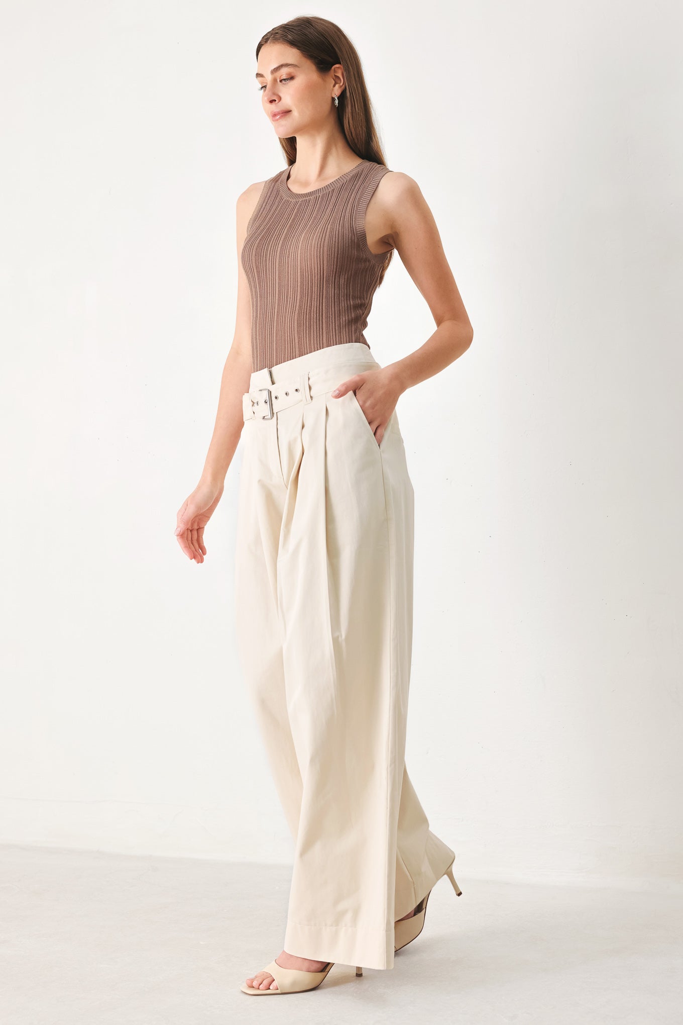 VELA WIDE WOVEN PANTS - Glamourous Grace