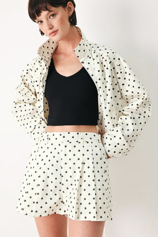 CHAMPAGNE DOTS WOVEN SHORTS - Glamourous Grace
