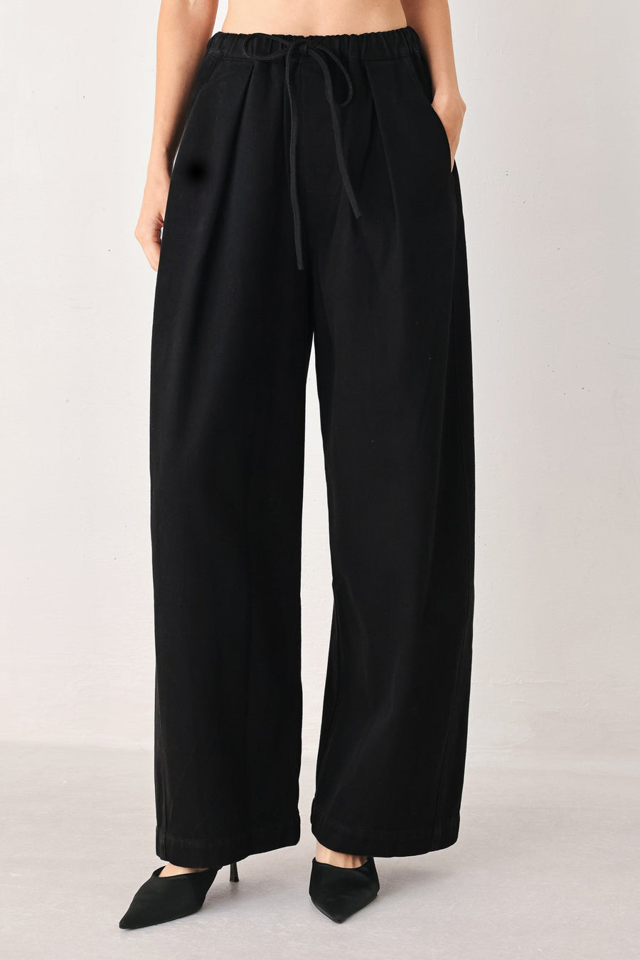 NIGHTSHADE FLOWY DRAWSTRING WOVEN PANTS - Glamourous Grace