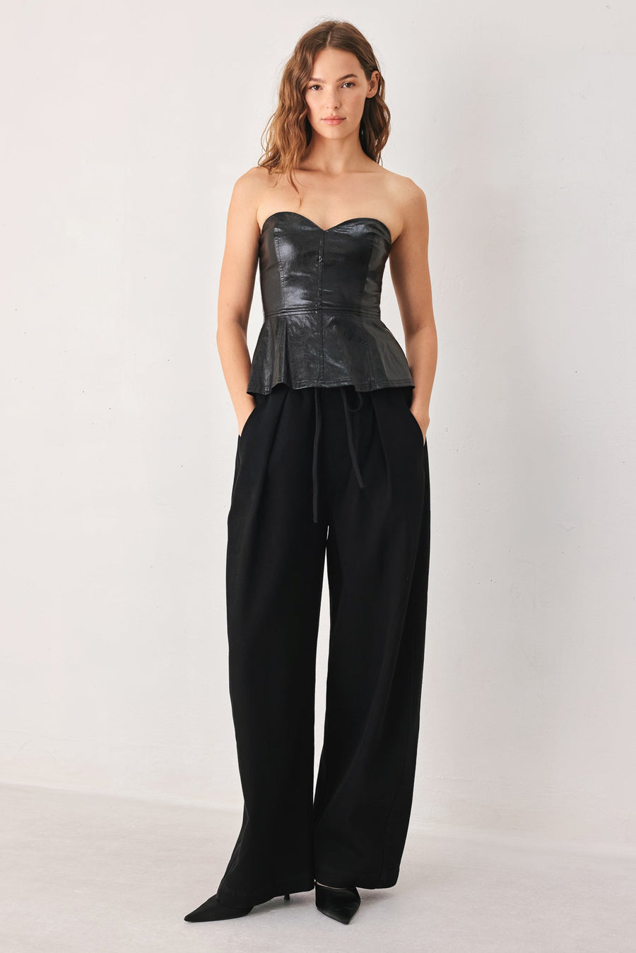 NIGHTSHADE FLOWY DRAWSTRING WOVEN PANTS - Glamourous Grace