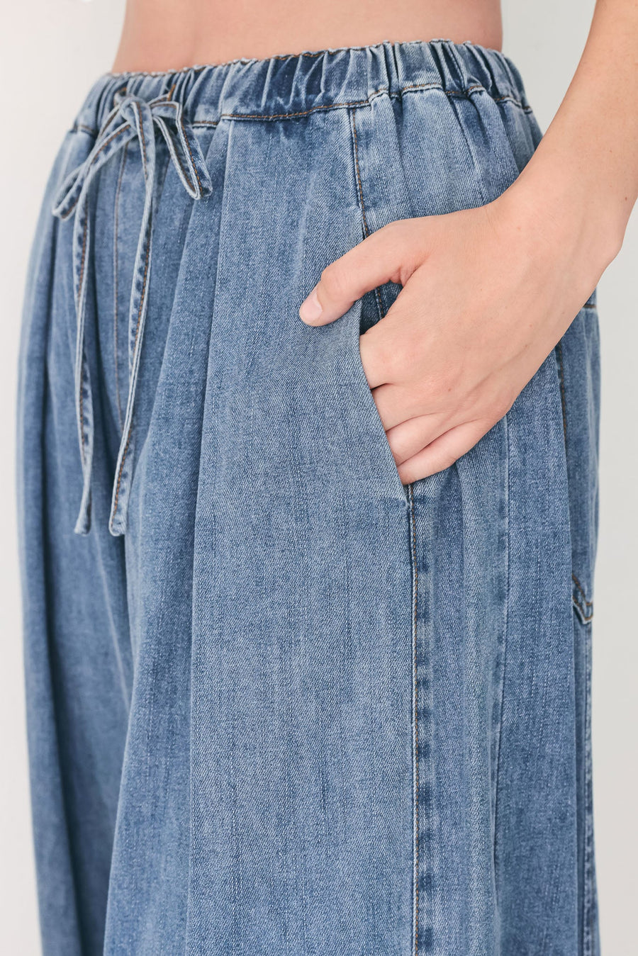 RELAXED RETREAT DENIM PANTS - Glamourous Grace