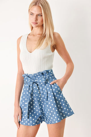 FLIRTY DOTS TIE WOVEN SHORTS - Glamourous Grace
