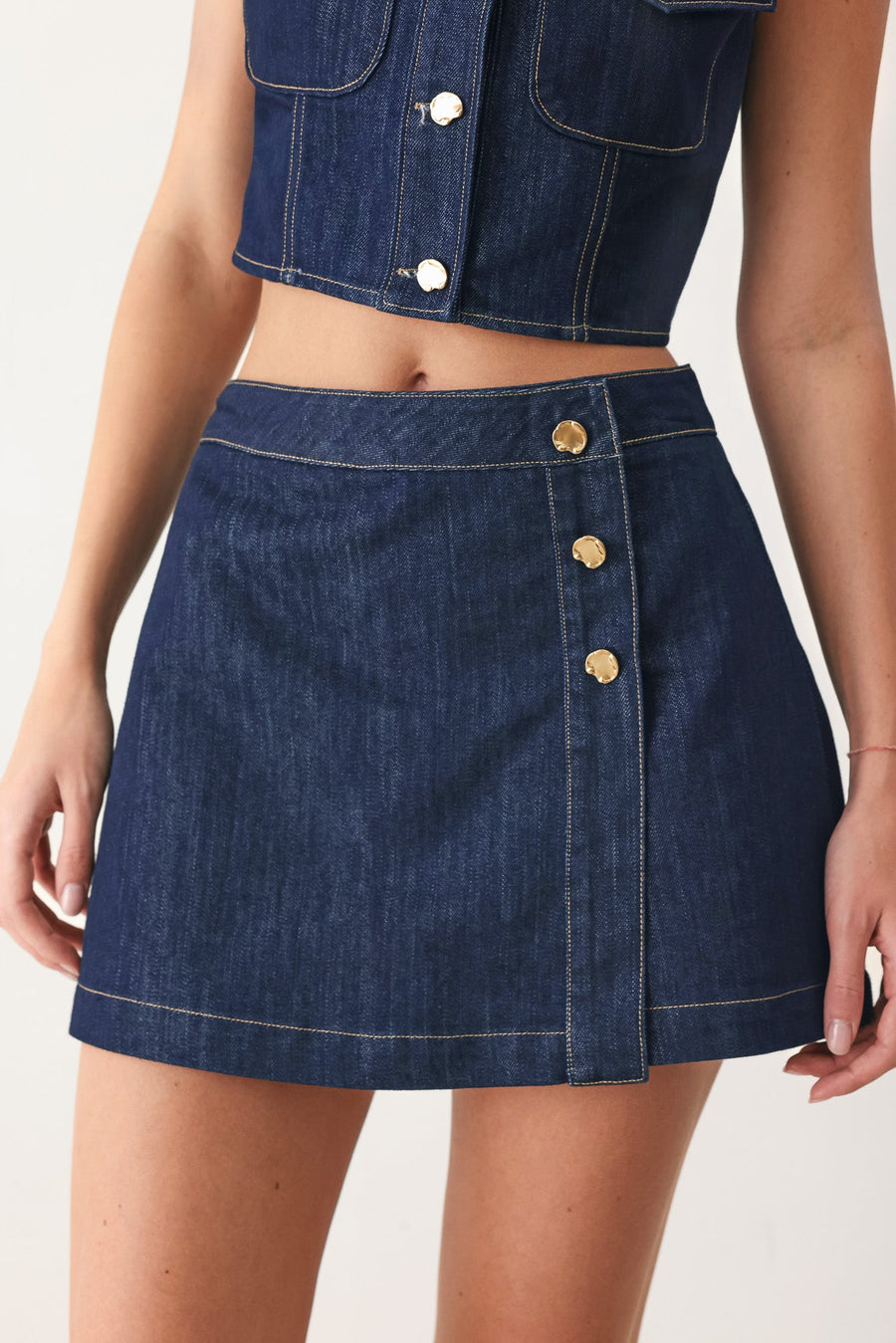 ICONIC INDIGO DENIM SKORT - Glamourous Grace