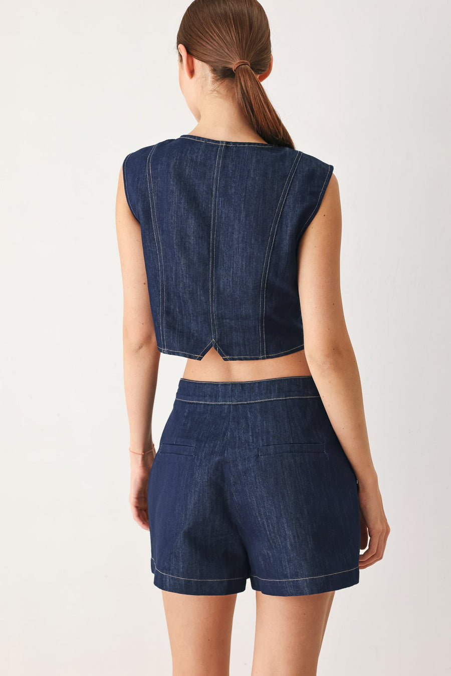 ICONIC INDIGO DENIM SKORT - Glamourous Grace