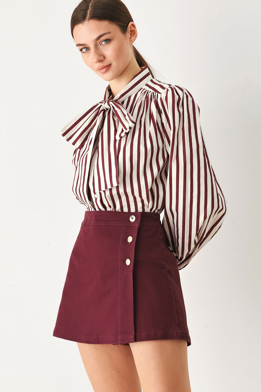 MERLOT RIDGE WOVEN SKORT - Glamourous Grace