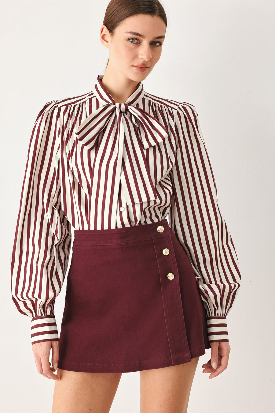 MERLOT RIDGE WOVEN SKORT - Glamourous Grace