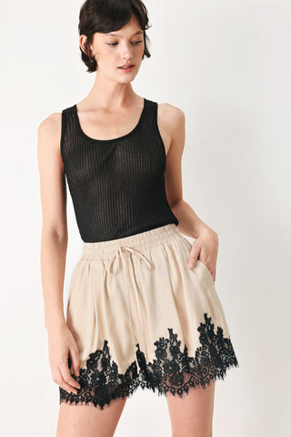 RODEO ROMANCE WOVEN SHORTS - Glamourous Grace