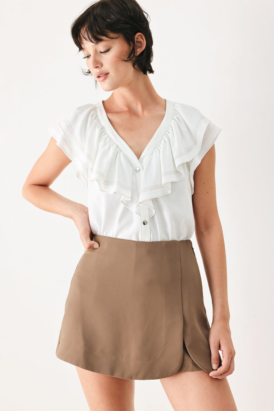 LOVELY AFTERNOON WOVEN SKORT - Glamourous Grace