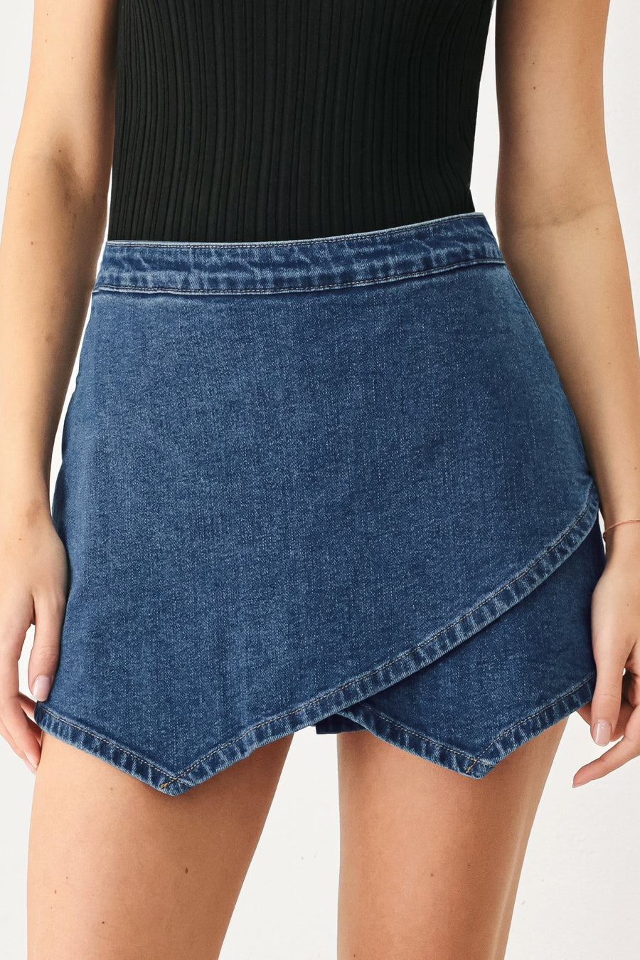 ASYMMETRIC DENIM SKORT - Glamourous Grace