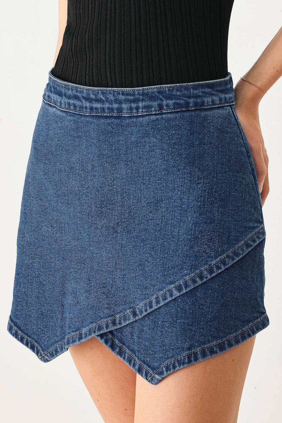 ASYMMETRIC DENIM SKORT - Glamourous Grace