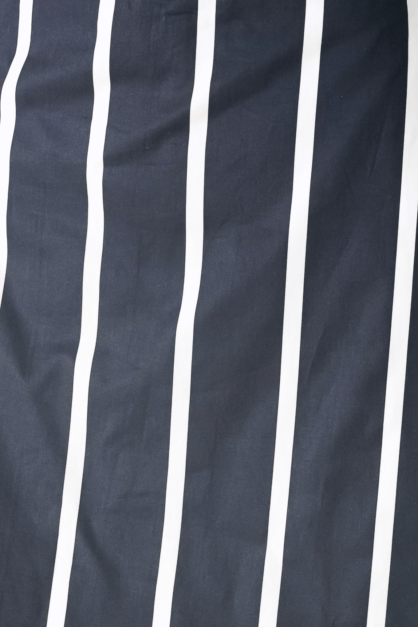 DARK RHYTHM STRIPE WOVEN SKORT - Glamourous Grace