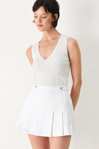 CHAMPAGNE CLUB WOVEN SKORT - Glamourous Grace