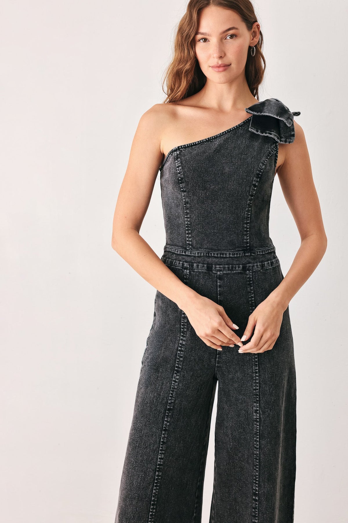 GRAPHITE PETAL EDGE DENIM JUMPSUIT - Glamourous Grace