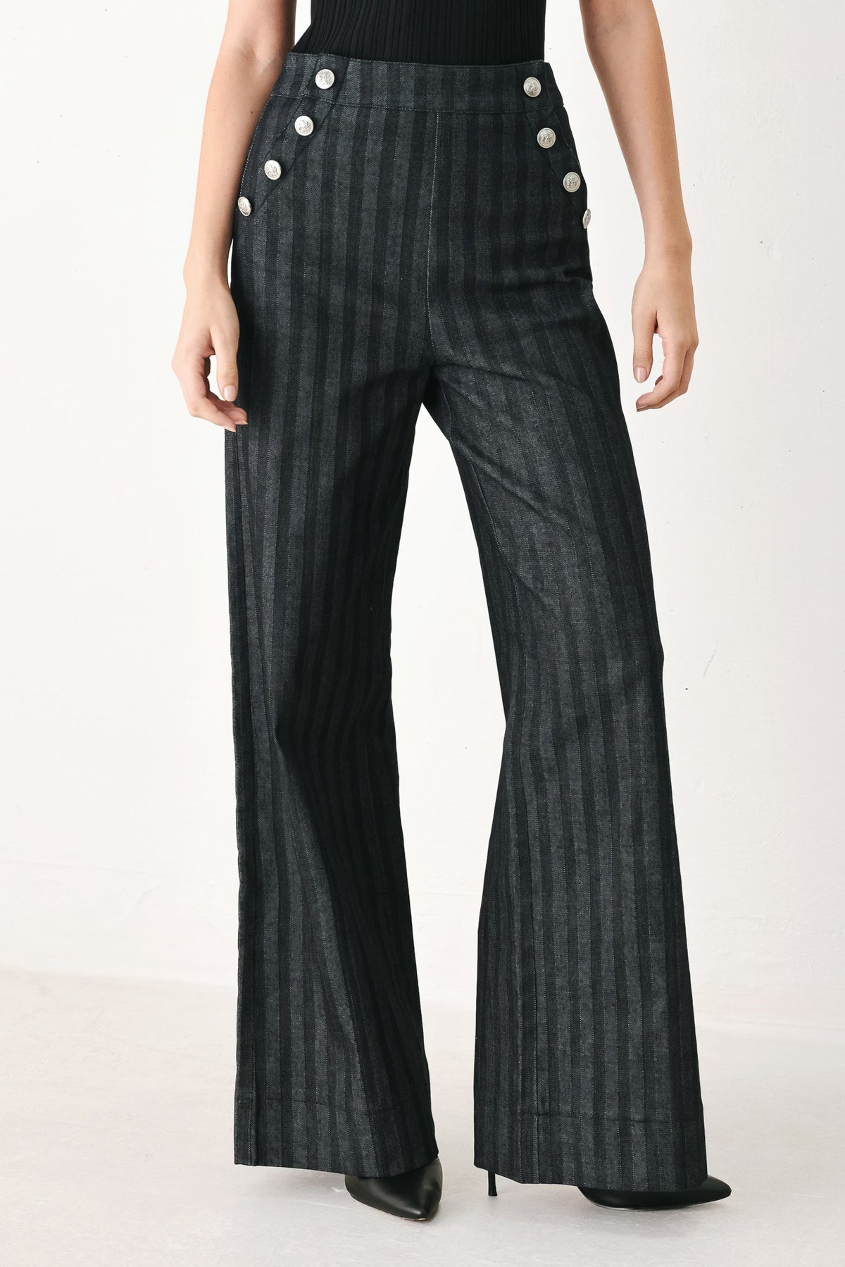 GRAPHITE CITY WOVEN PANTS - Glamourous Grace