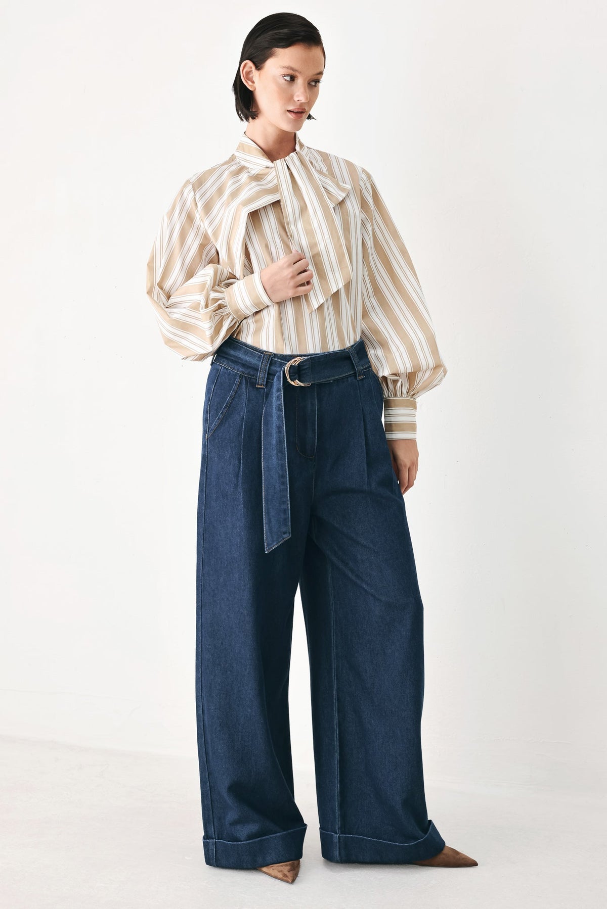DEEP INDIGO MODERN MUSE DENIM PANTS - Glamourous Grace