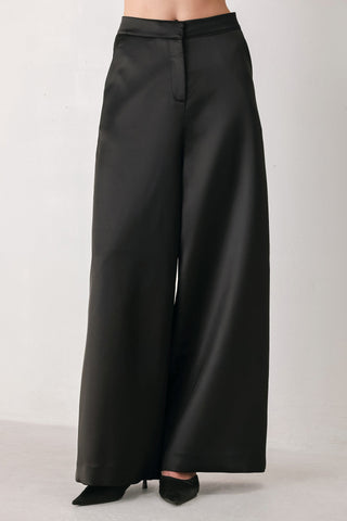 MODERN NOIR BLACK/BURGUNDY WIDE-LEG PANTS