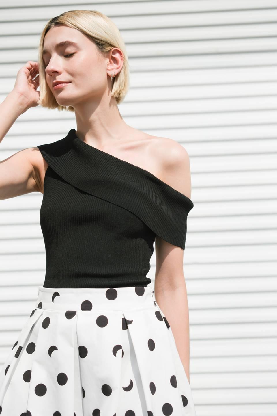 DESIGNS BEYOND KNIT BODYSUIT - Glamourous Grace