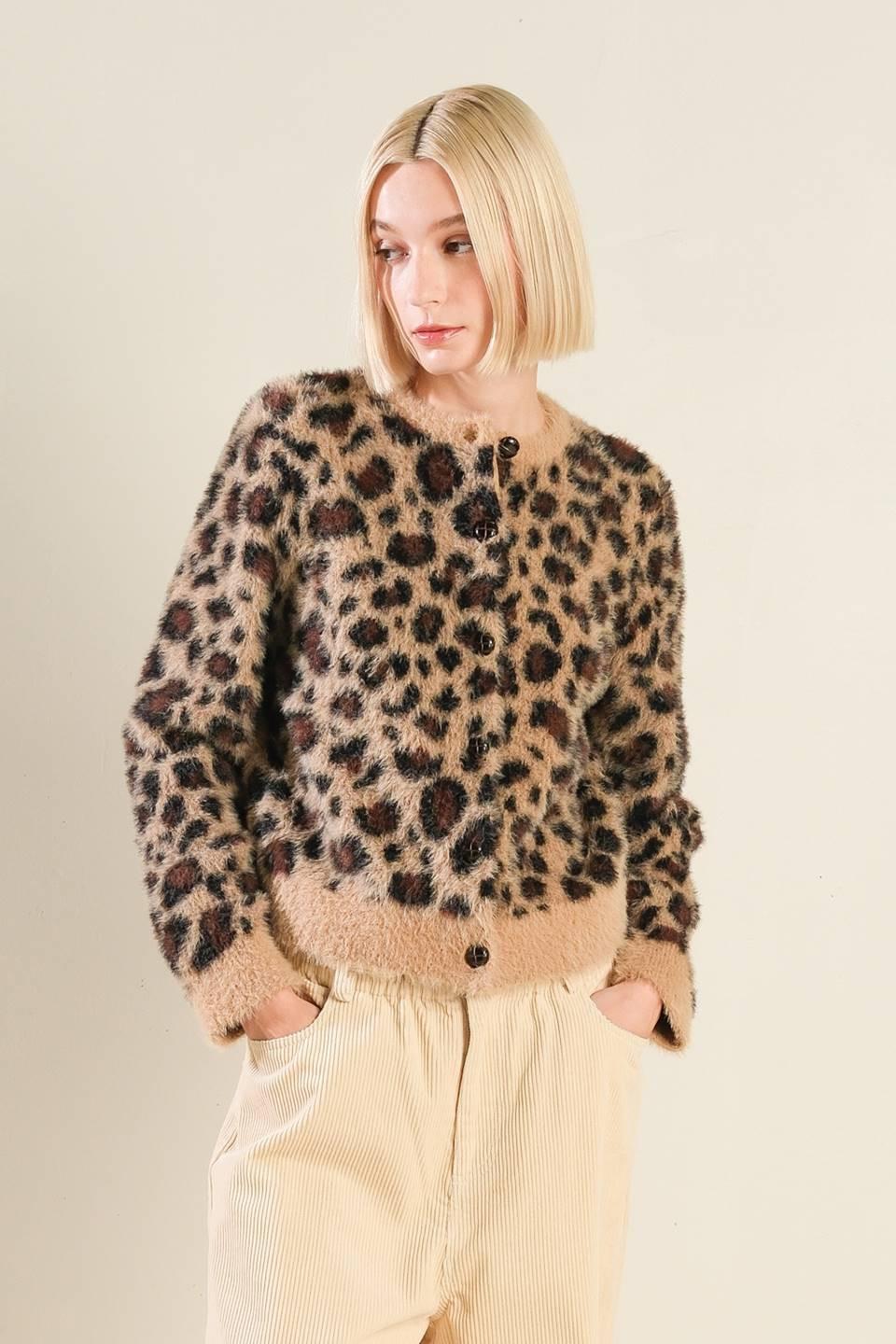 MAKING LOVE SWEATER CARDIGAN - Glamourous Grace