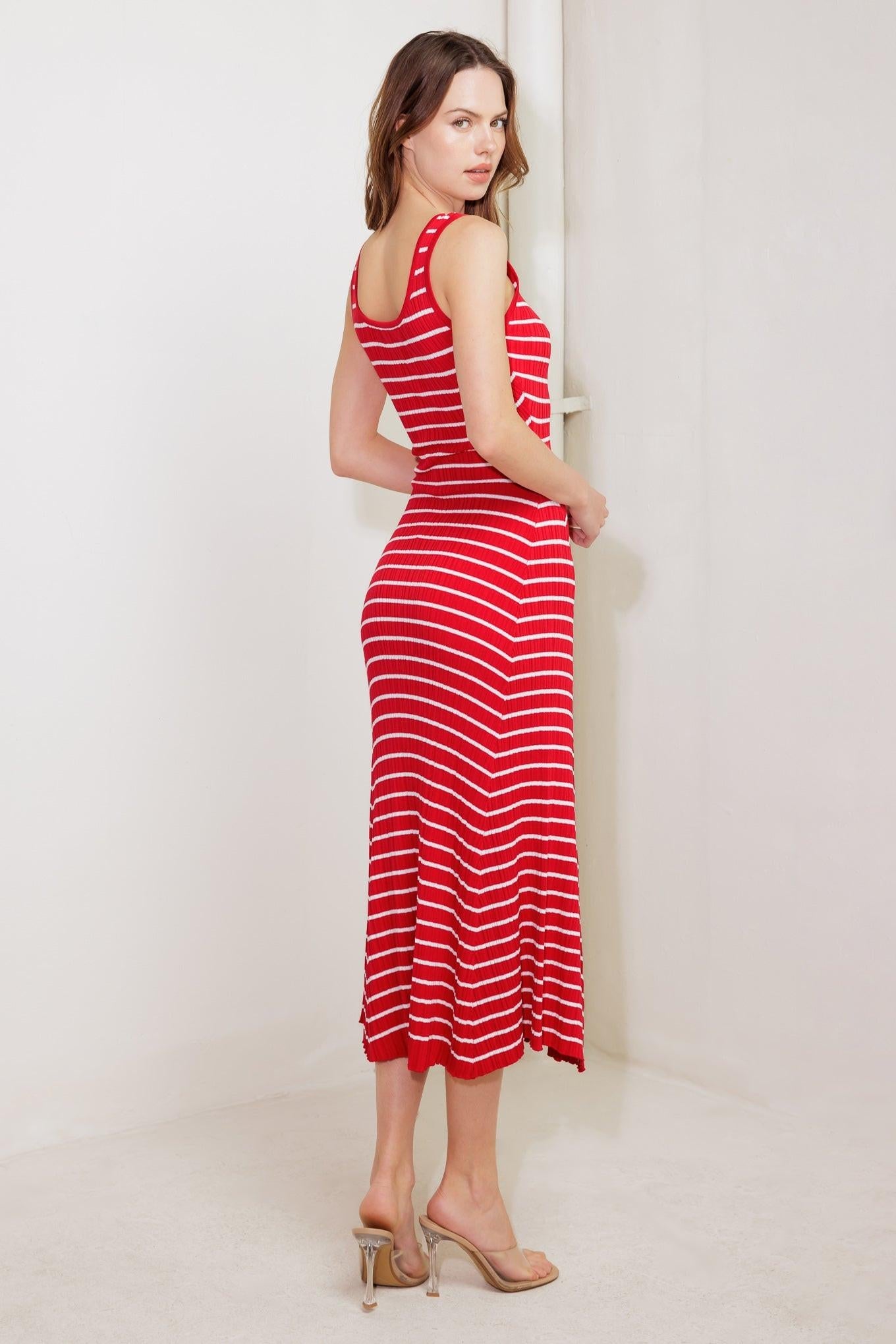 SOFT SIDE OF RED KNIT MIDI DRESS - Glamourous Grace