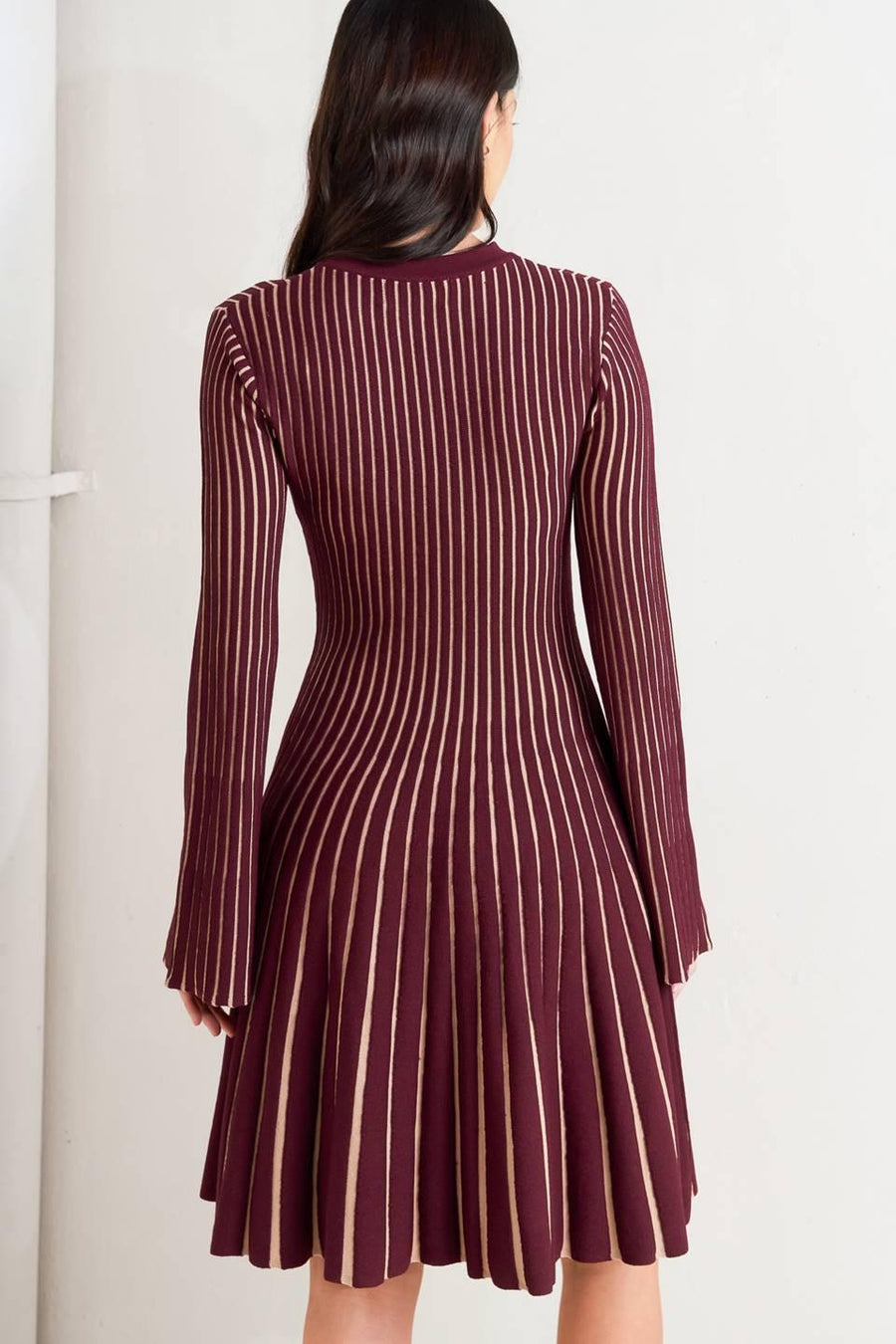 VERTICAL GRACE SWEATER MINI DRESS - Glamourous Grace