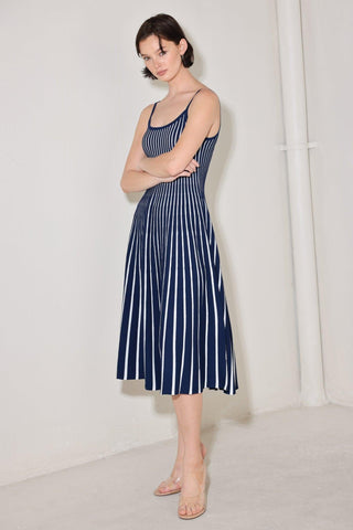 BOARDWALK BEAUTY SWEATER MIDI DRESS - Glamourous Grace