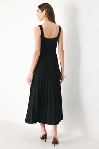 MONO FORM SWEATER KNIT MIDI DRESS - Glamourous Grace